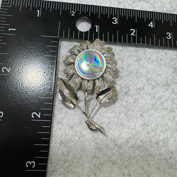Vintage Silver Tone Flower Pin Brooch w/ Holographic Disc Center by Jewelarama - Picture 5 of 5